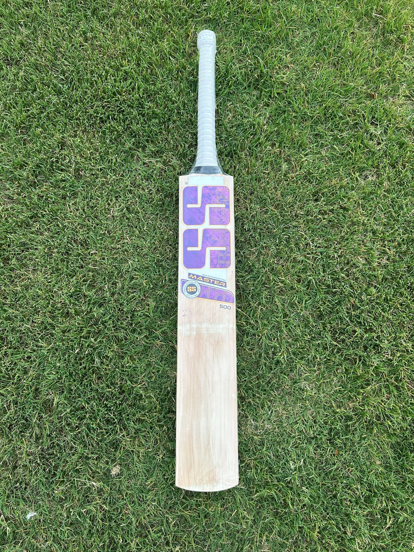 SS Master 500 English Willow Cricket Bat
