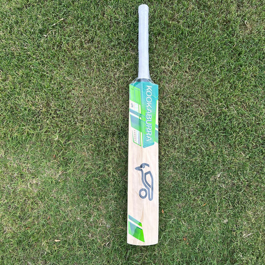 Kookaburra Kahuna Pro 7.0 Kashmir Willow Cricket Bat