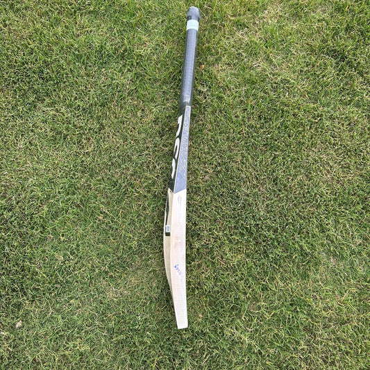 DSC Black 5 English Willow Cricket Bat - 1120g